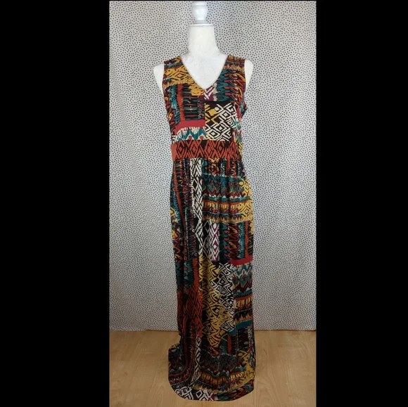 Robbie Bee Tribal Maxi Dress (Size: Large) - Picture 3 of 9